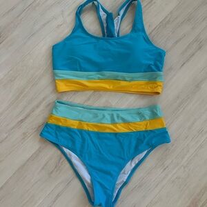 Cupshe Colorblock Bikini Set in Blue and Yellow
